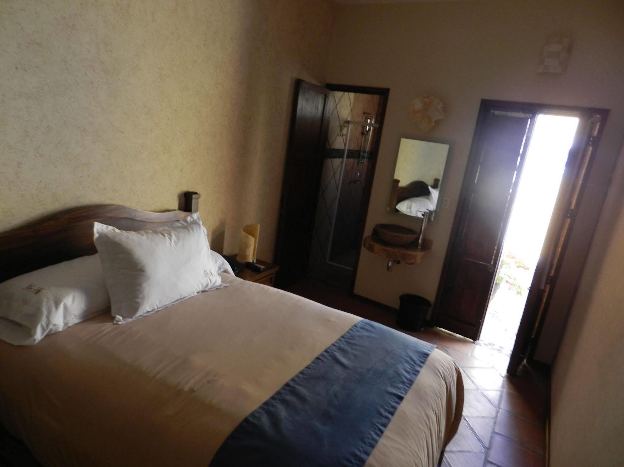 Collection O Al Otro Lado Del Rio, Puebla Ξενοδοχείο Εξωτερικό φωτογραφία A room at the hotel