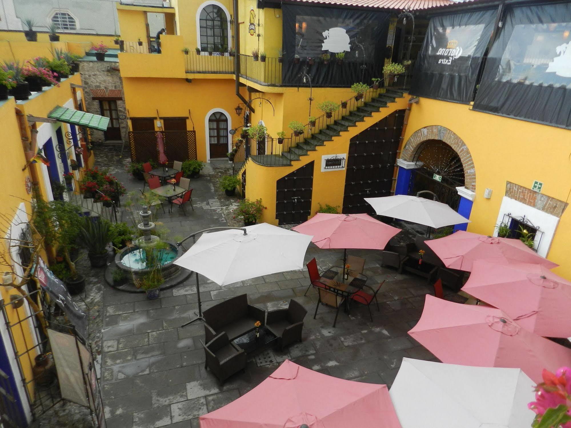 Collection O Al Otro Lado Del Rio, Puebla Ξενοδοχείο Εξωτερικό φωτογραφία Patio of the restaurant
